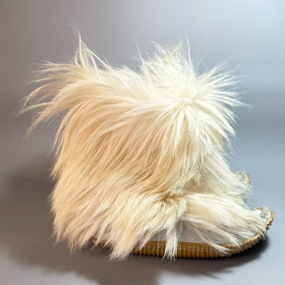 Bastien Bros Vintage Authentic MukLuk Cream Goat Fur Yeti Boots - Picture 2 of 11